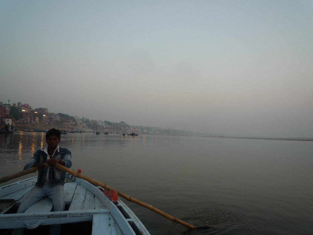 Sunrise - Bank of river Ganga66